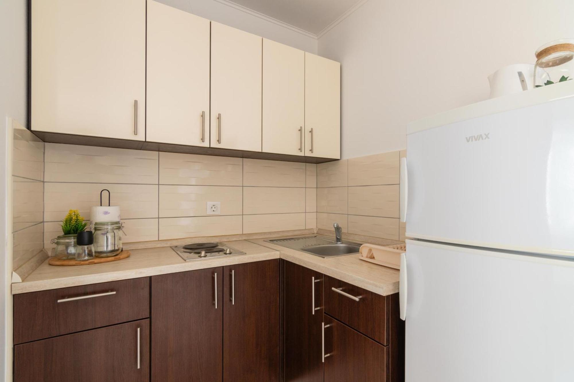 Apartments With A Parking Space Mandre, Pag - 18748 콜란 외부 사진