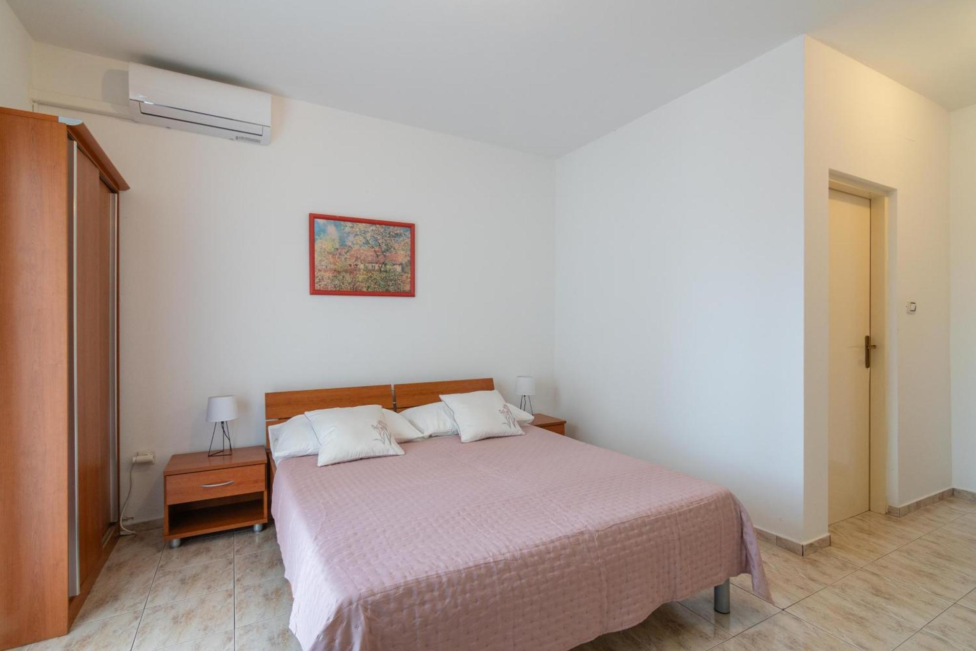 Apartments With A Parking Space Mandre, Pag - 18748 콜란 객실 사진